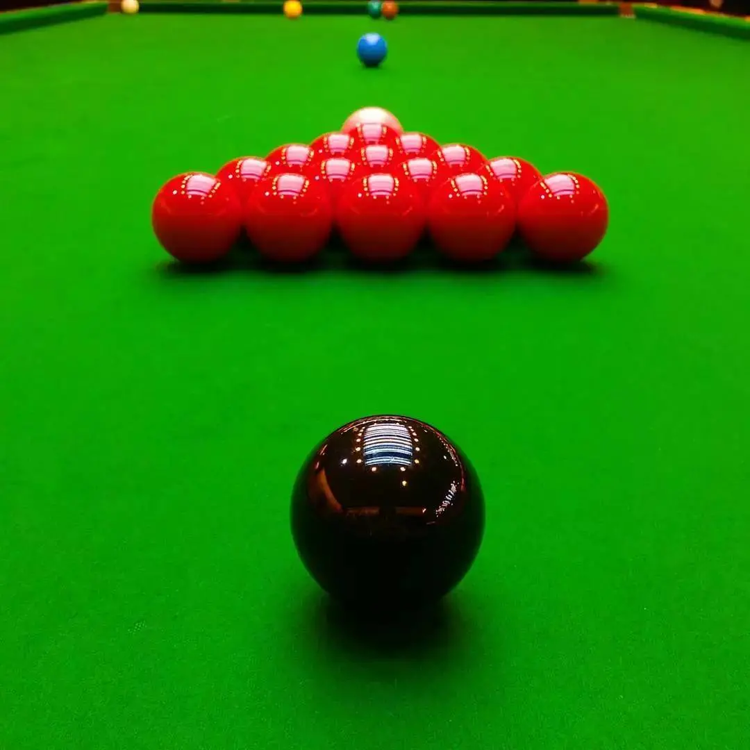 2023英格兰公开赛：斯莱瑟VS张安达，谁能晋级？第三轮比赛精彩回顾与战术分析